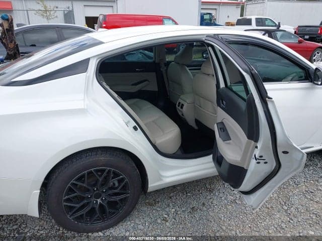 2019 NISSAN ALTIMA 2.5 SL 8