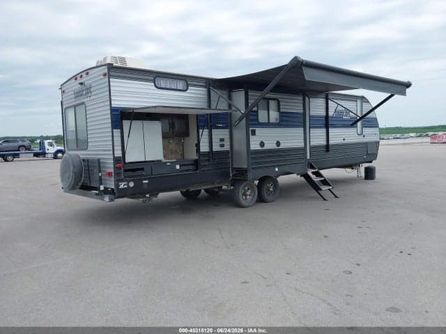 2021 FOREST RIVER CHEROKEE M-304BH 2