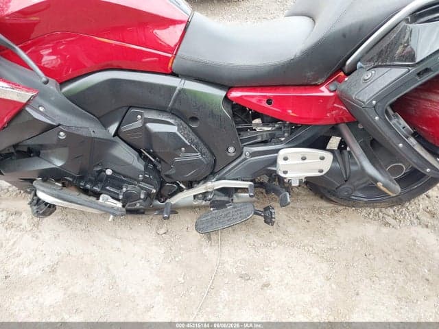 2021 BMW K1600 B 9
