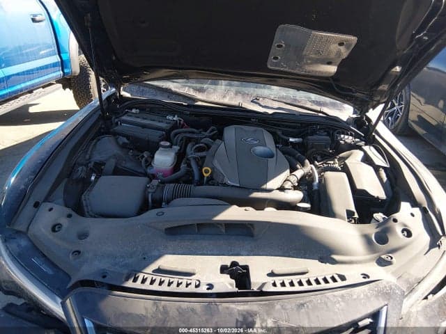 2023 LEXUS IS 300 10