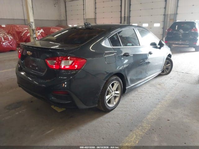 2017 CHEVROLET CRUZE LT AUTO 4