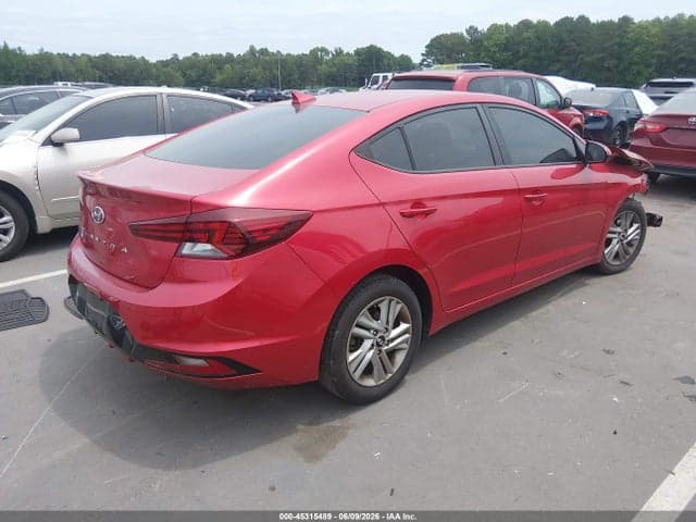 2020 HYUNDAI ELANTRA SEL 4