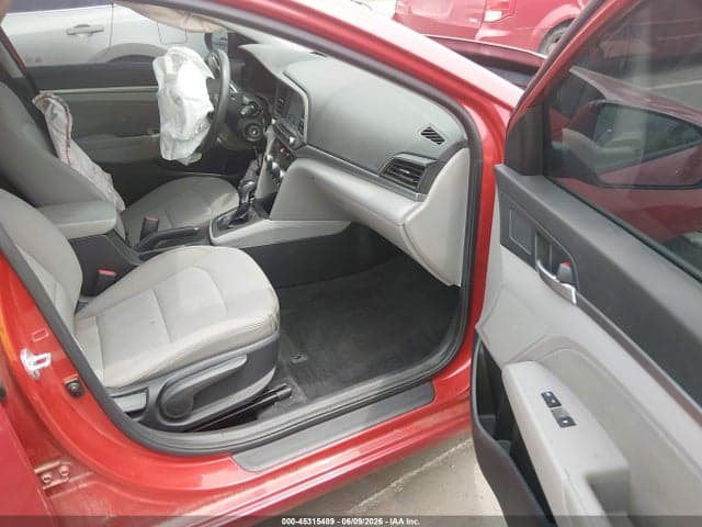 2020 HYUNDAI ELANTRA SEL 5
