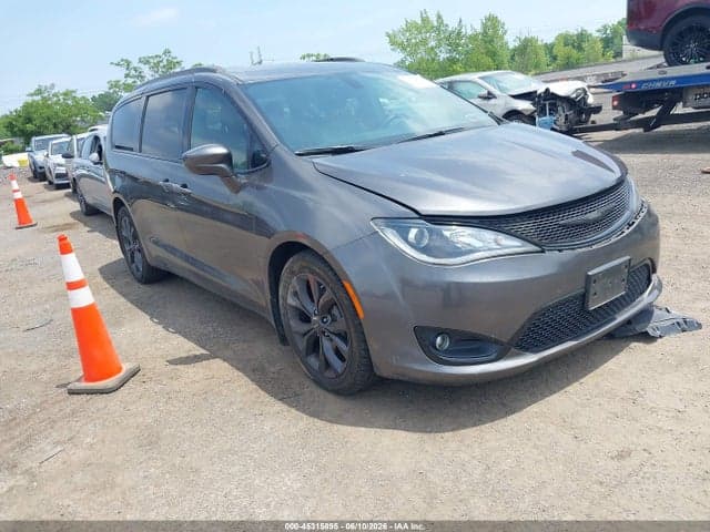 2018 CHRYSLER PACIFICA TOURING L PLUS 1