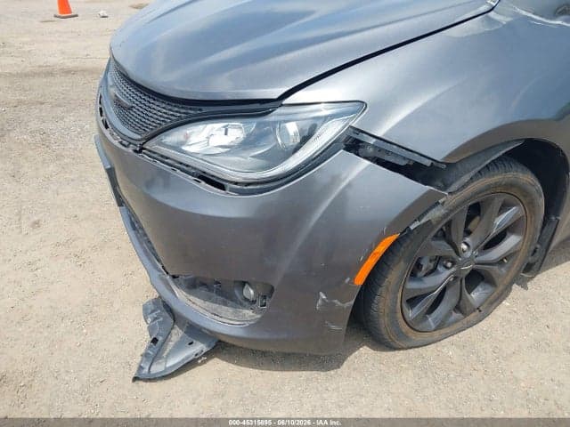2018 CHRYSLER PACIFICA TOURING L PLUS 6
