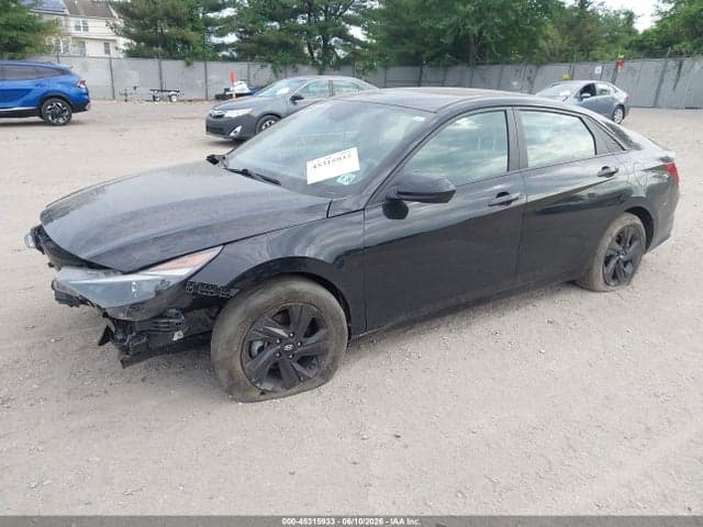 2021 HYUNDAI ELANTRA SEL 2