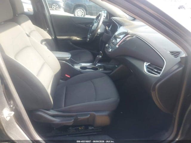2018 CHEVROLET MALIBU LT 5
