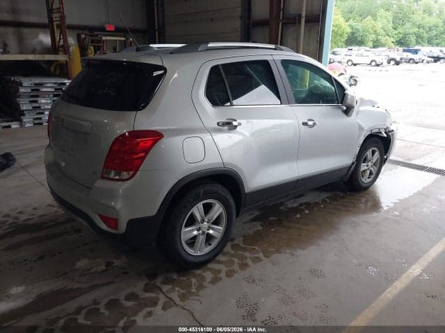 2019 CHEVROLET TRAX LT 4