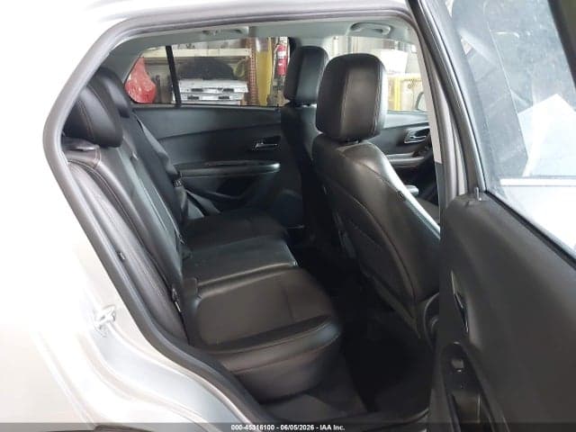 2019 CHEVROLET TRAX LT 8