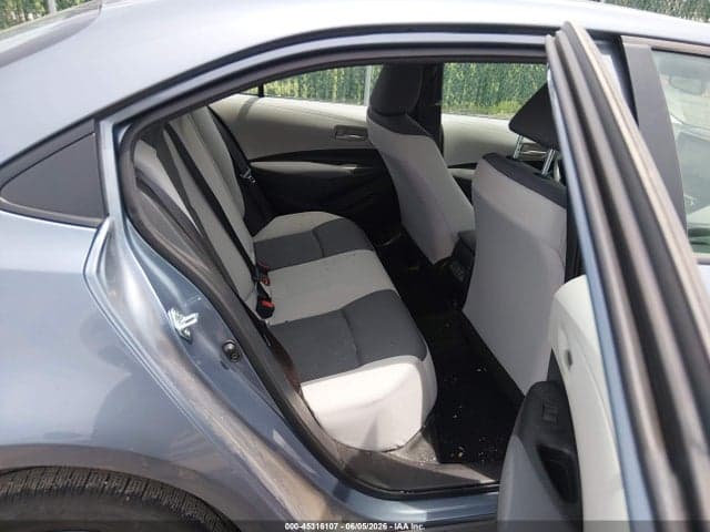 2025 TOYOTA COROLLA LE 8