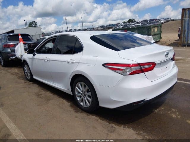 2020 TOYOTA CAMRY LE 3