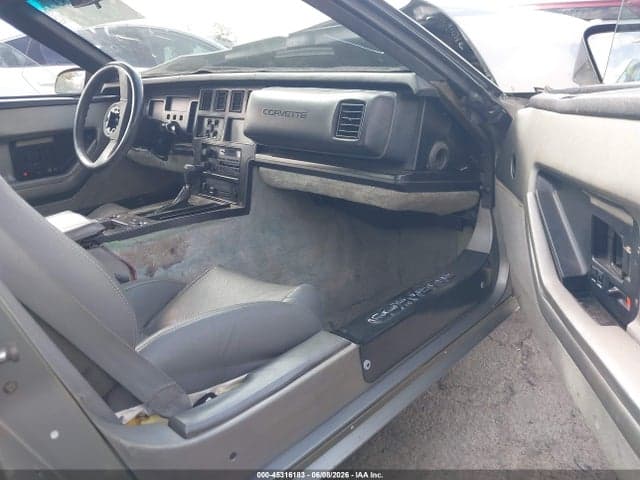 1985 CHEVROLET CORVETTE 5