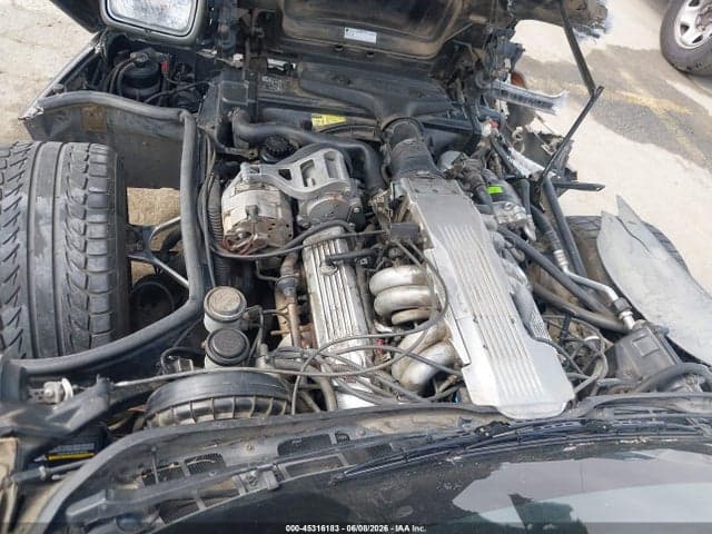 1985 CHEVROLET CORVETTE 10