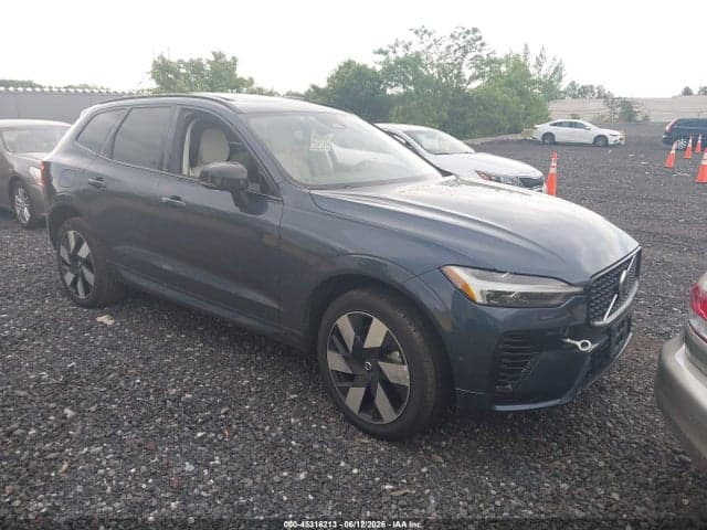 2025 VOLVO XC60 PLUG-IN