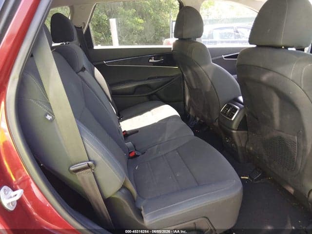 2019 KIA SORENTO 2.4L LX 9