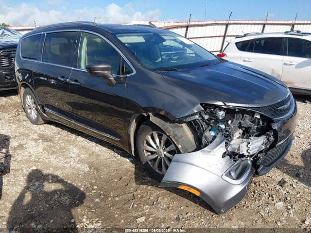 2018 CHRYSLER PACIFICA TOURING L - 1