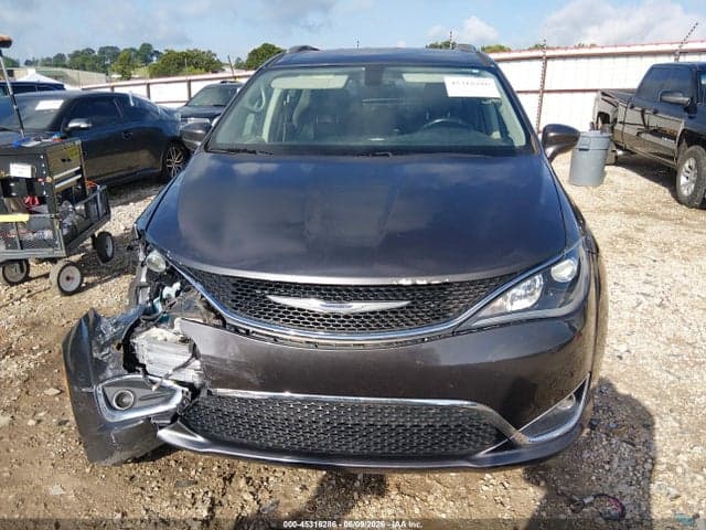 2018 CHRYSLER PACIFICA TOURING L 12
