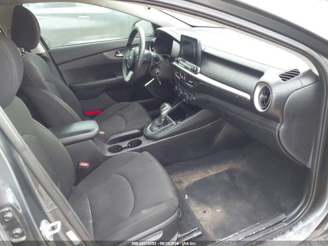 2021 KIA FORTE LXS 5