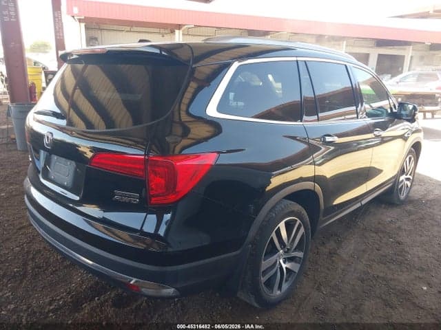 2017 HONDA PILOT TOURING 4