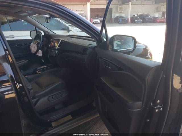 2017 HONDA PILOT TOURING 5
