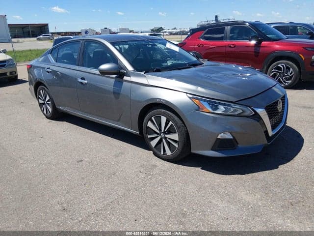 2021 NISSAN ALTIMA SV FWD
