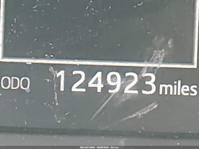 2018 TOYOTA RAV4 LE 16