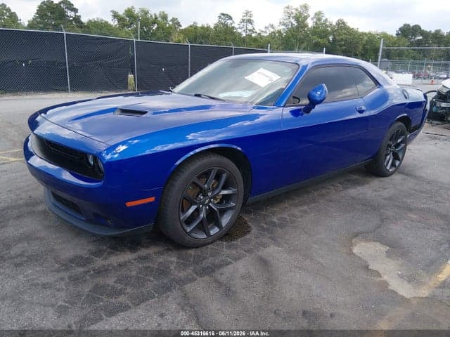 2021 DODGE CHALLENGER SXT 2