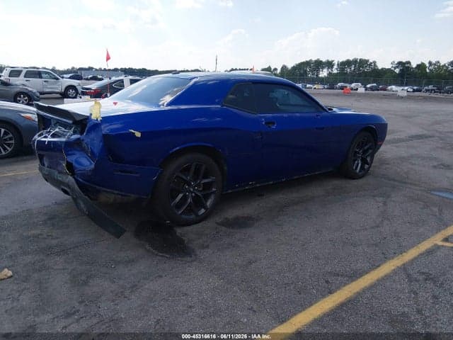 2021 DODGE CHALLENGER SXT 4