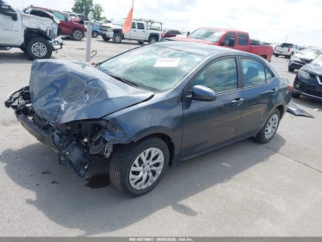 2018 TOYOTA COROLLA LE 2
