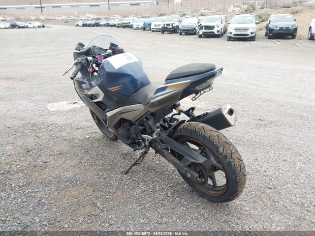 2023 KAWASAKI EX400 3