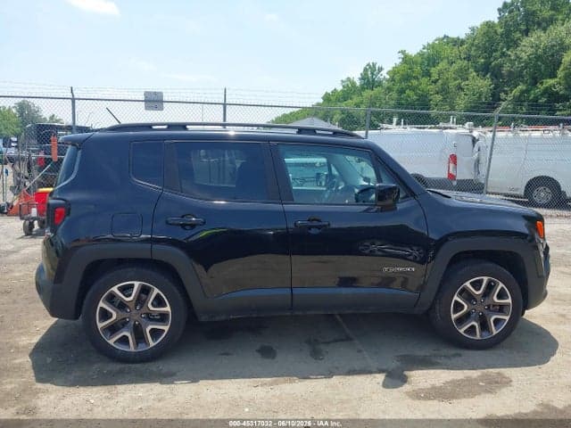2017 JEEP RENEGADE LATITUDE 4X4 14