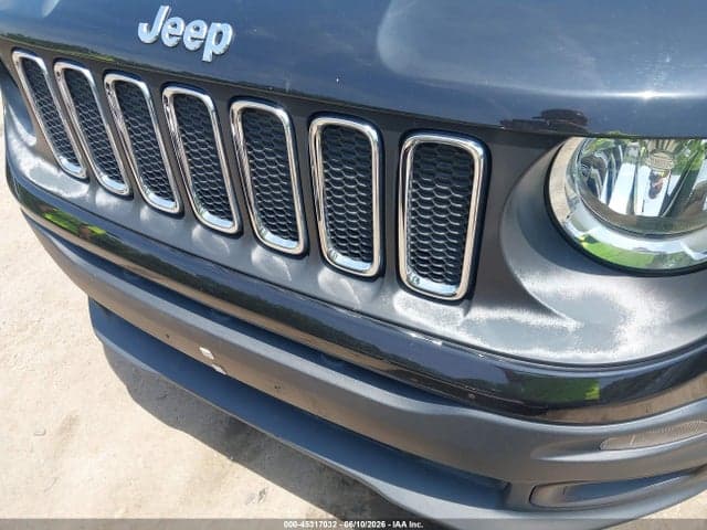 2017 JEEP RENEGADE LATITUDE 4X4 18