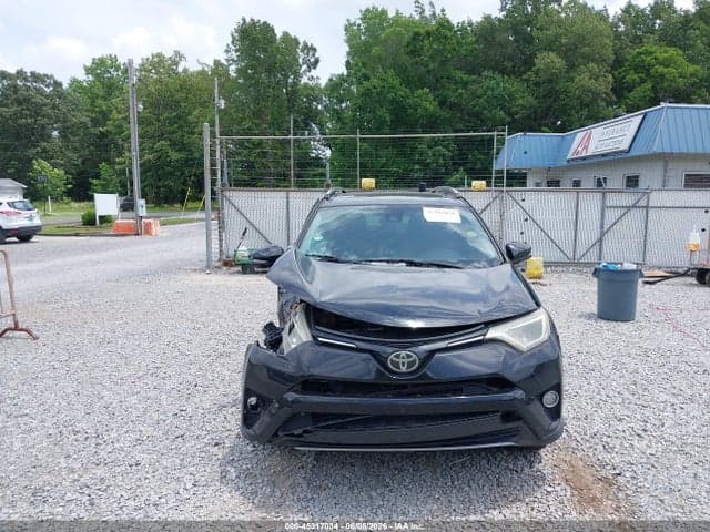 2017 TOYOTA RAV4 XLE 12