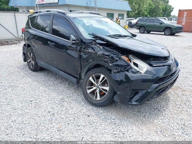 2017 TOYOTA RAV4 XLE 6