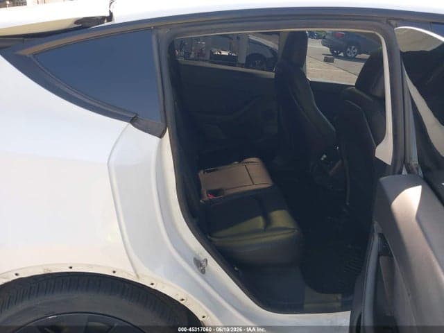2020 TESLA MODEL Y LONG RANGE DUAL MOTOR ALL-WHEEL DRIVE 8