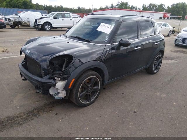 2016 MINI COUNTRYMAN COOPER 2