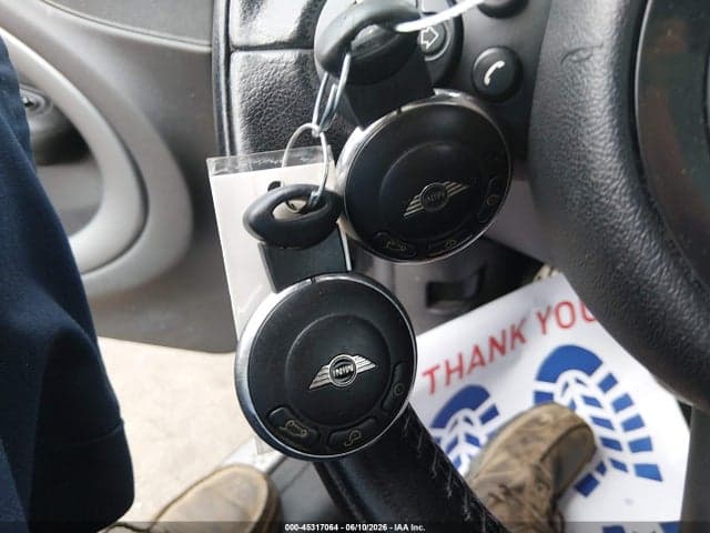 2016 MINI COUNTRYMAN COOPER 11