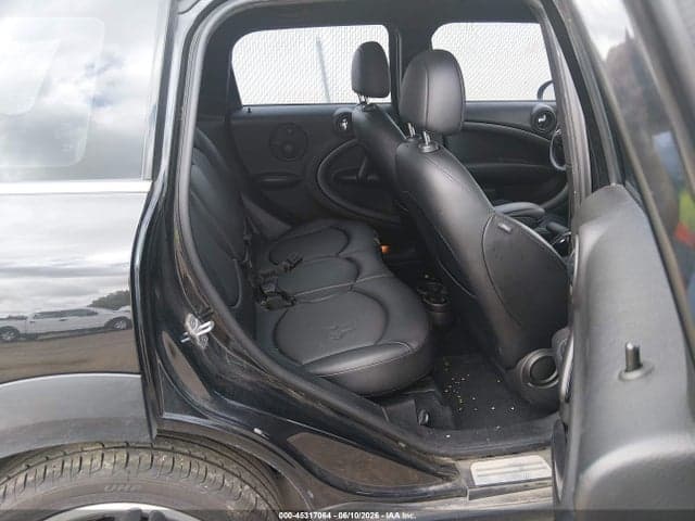 2016 MINI COUNTRYMAN COOPER 8