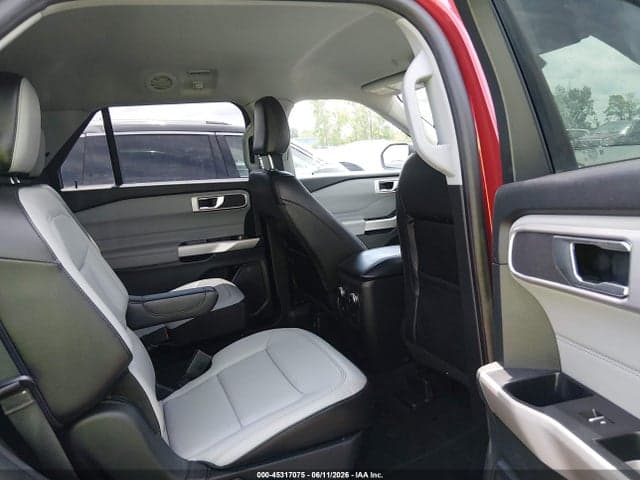 2021 FORD EXPLORER XLT 8