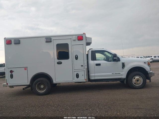 2020 FORD F-350 CHASSIS XLT 12