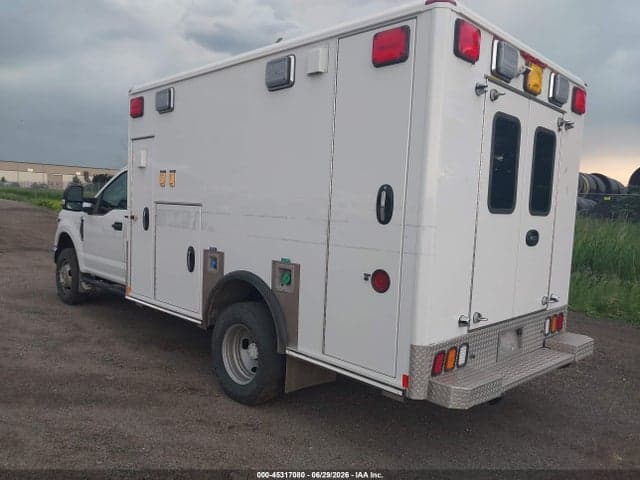 2020 FORD F-350 CHASSIS XLT 3