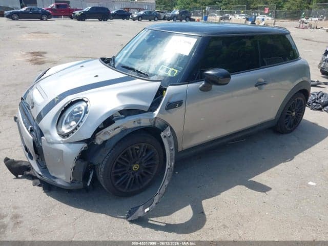 2024 MINI SE HARDTOP 2
