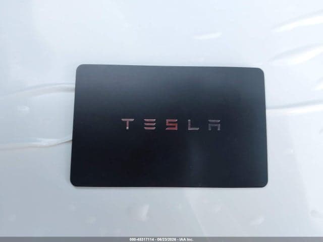 2026 TESLA MODEL Y 11