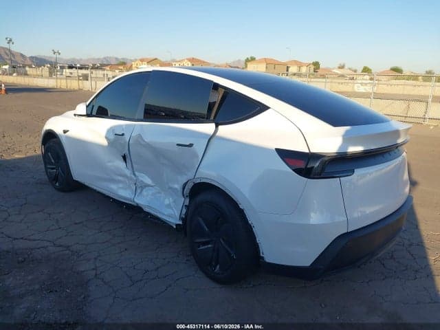 2026 TESLA MODEL Y 3