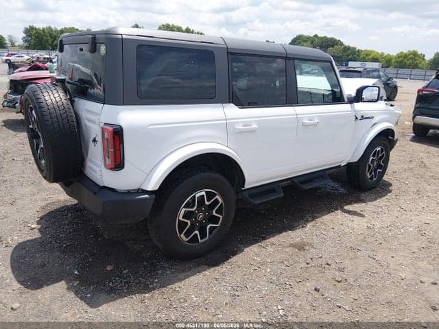 2024 FORD BRONCO OUTER BANKS 4