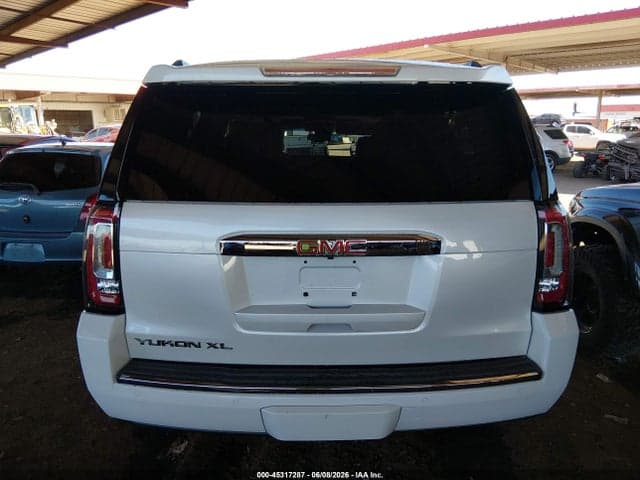 2017 GMC YUKON XL DENALI 16