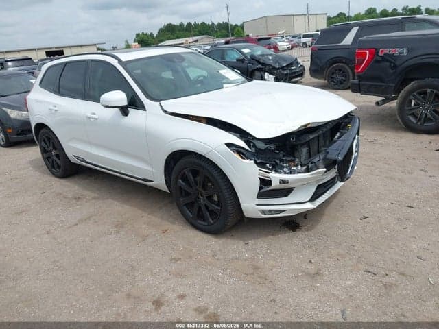 2020 VOLVO XC60 T5 1