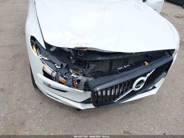 2020 VOLVO XC60 T5 6