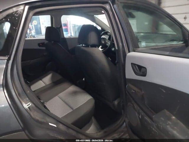 2020 HYUNDAI KONA SE 8