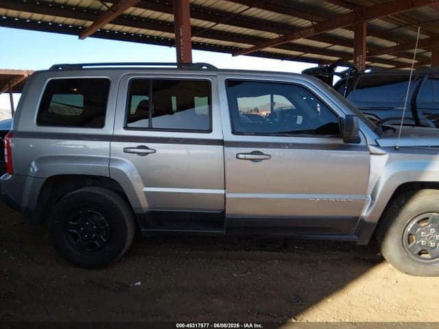 2017 JEEP PATRIOT SPORT FWD 13